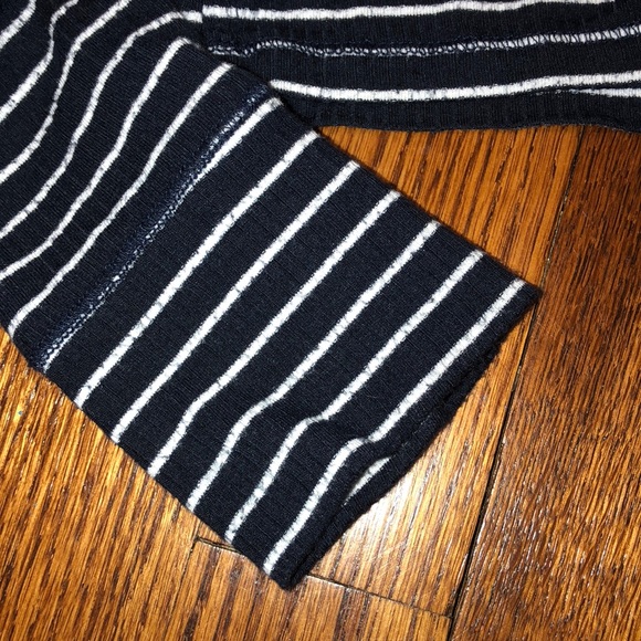 Cropped hoodie - Picture 3 of 3